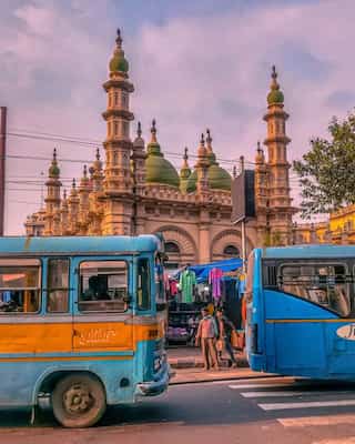 Eid al-Fitr 2024: 6 Renowned Mosques in India