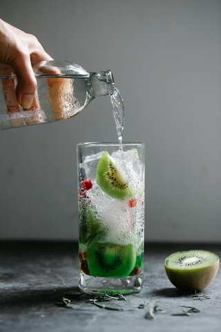 7 Healthy and Refreshing Summer Drinks to Beat the Heat