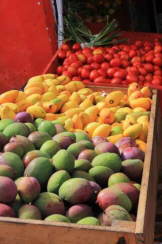 4 Magical Techniques To Get Rid Of Chemicals From Artificially Ripened Mangoes