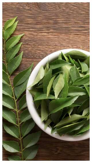 6 Benefits Of Oiling Your Hair With Curry Leaves Oil