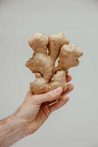5 Benefits of Eating Raw Ginger