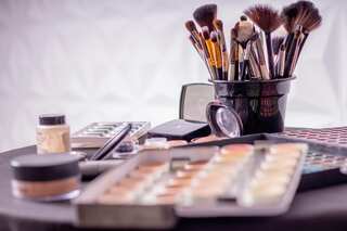 8 Easy Steps to Achieve the Sun-Kissed Makeup Look 