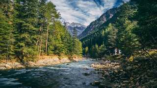 Top 6 Things to do on a Family Vacation in Himachal Pradesh