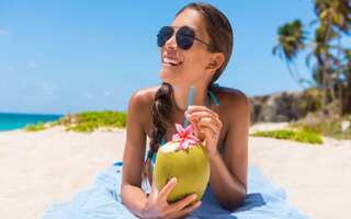 5 Reasons Why Coconut Water Is Best To Beat Heat Stroke In Summer
