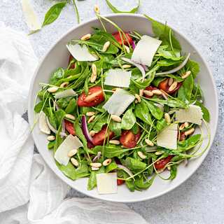 5 Benefits Of Including Arugula or Rocket Leaves In Your Diet
