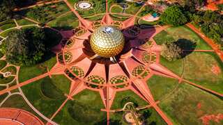 6 Best Spiritual Retreats in India
