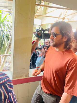 Lok Sabha Elections Phase 6: Snapshots of Voting
