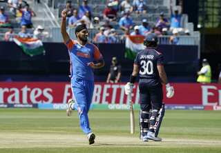 Bowlers To Pick Wicket On First Ball Of A T20 WC Match ft. Arshdeep Singh