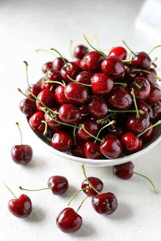 5 Benefits of Enjoying Cherries in the Summer Season