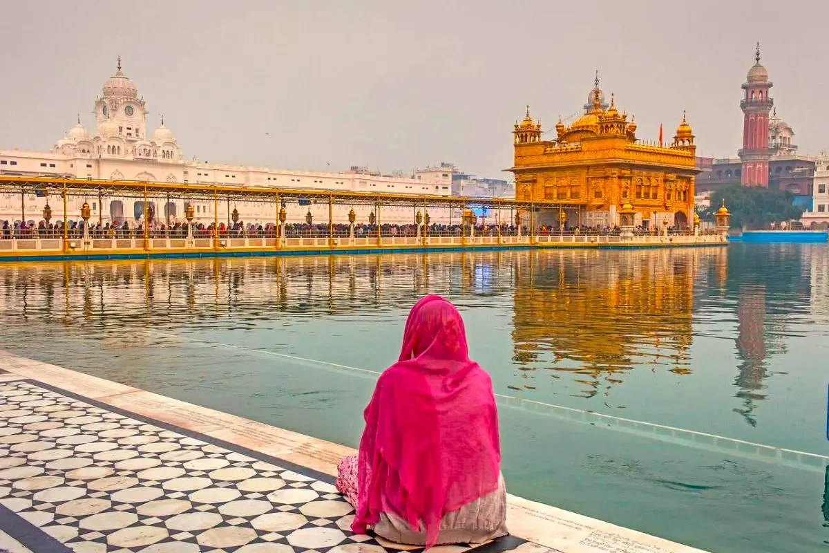 7 Must-Try Famous Foods of Amritsar

