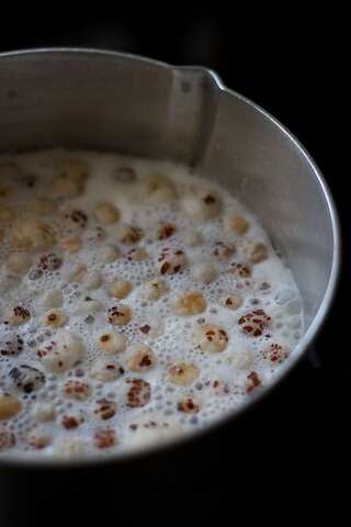 5 Health Benefits of Consuming Makhana With Milk