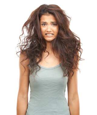 5 Easy Tips To Get Rid Of That Monsoon Frizz