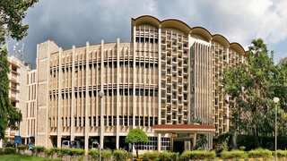 6 Indian Universities Rank in Top 300 of QS World Rankings