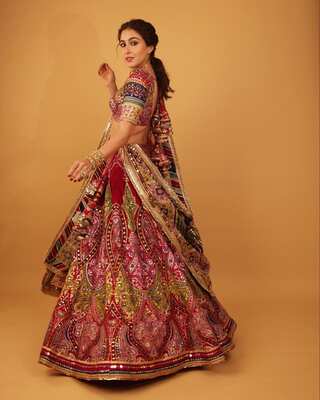 8 B-town Divas in Their Best Ethnic Look