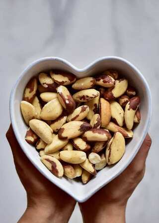 5 Heart-Healthy Nuts to Include in Your Diet