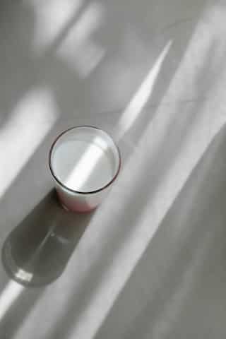 Best Time to Drink Milk as Per Ayurveda