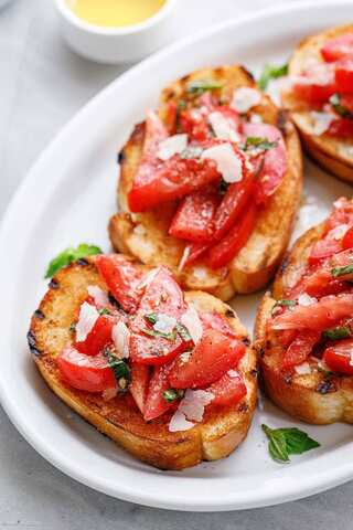5 Light and Refreshing Oil-Free Meals to Try This Monsoon