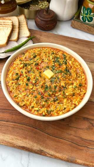  
5 Delicious Dishes Made From Paneer Bhurji

