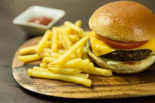 Beware: 6 Foods That Contain Cancer-Causing Agents  