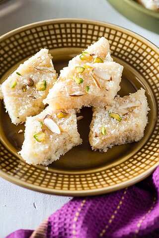 5 Simple Steps for Perfect Almond Coconut Barfi

