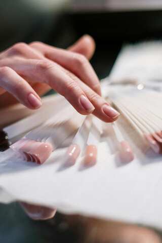 7 Things Your Nails Can Tell You About Your Health