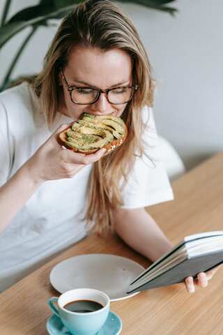 Healthy And Tasty Avocado Toast Recipe: Only 5 Steps