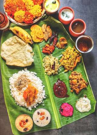 5 Surprising Benefits of Eating Meals on Banana Leaves