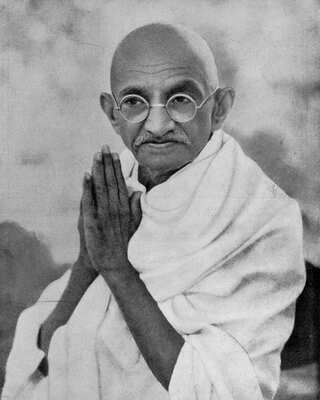 5 Powerful Quotes by Indian Freedom Fighters
