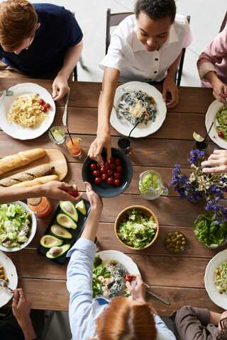 6 Delicious Yet Simple Low-Calorie Vegetarian Recipes for Dinner
