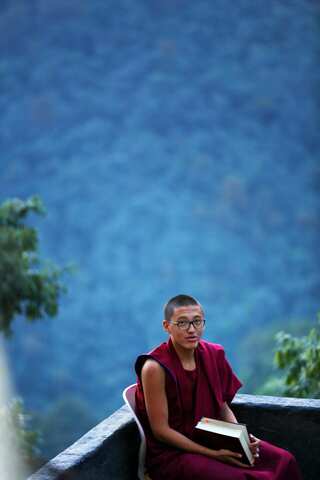 7 Buddhist Ways to Live a Long and Healthy Life