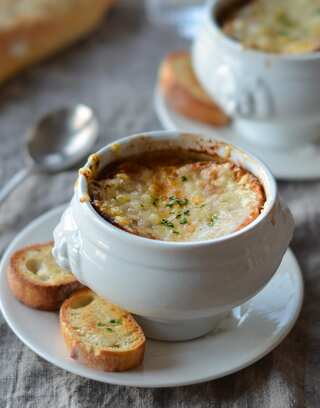 Appetizing Onion Recipe for Rainy Evenings in 5 Steps

