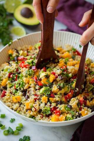 How to Make Quinoa Salad at Home