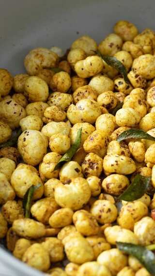 Strengthen Your Bones with Makhana: Here's How
