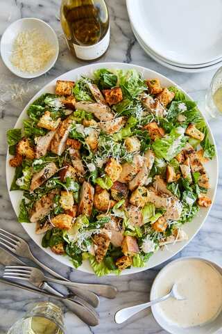 5 Simple Steps to Make Caesar Salad at Home