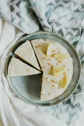 Delicious No-Bake Cheesecake Recipe: 5 Simple Steps