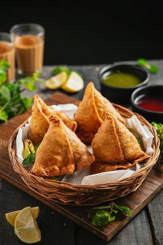 Make Your Favourite Snack Samosa at Home in 5 Easy Steps