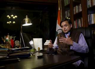 5 Highly-Educated Indian Politicians