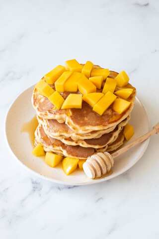 6 Ways to Turn Mushy Mangoes into Delicious Dishes
