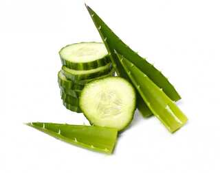 DIY Cucumber and Aloe Vera Gel for Hydrated Skin in 5 Easy Steps
