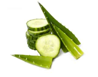 DIY Cucumber and Aloe Vera Gel for Hydrated Skin in 5 Easy Steps