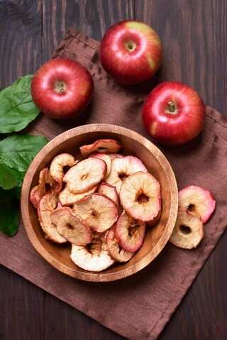 5 Delicious Snack Dishes Made from Apple
