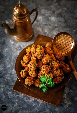 5 Delicious South Indian Pakodas You Must Try
