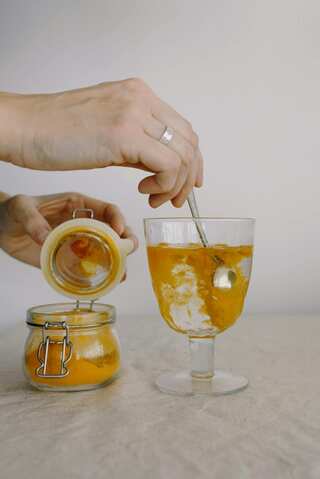 Best Time to Drink Turmeric Water, as per Ayurveda