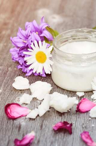 World Coconut Day 2024: How to identify purity of coconut oil?