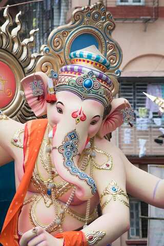 Ganesh Chaturthi 2024: Top 5 Famous Ganpati Pandals Across India