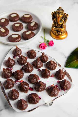 Ganesh Chaturthi 2024: Chocolate Modak Recipe in 5 Easy Steps