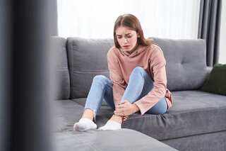 5 Tips to Prevent Leg Cramps While Sleeping