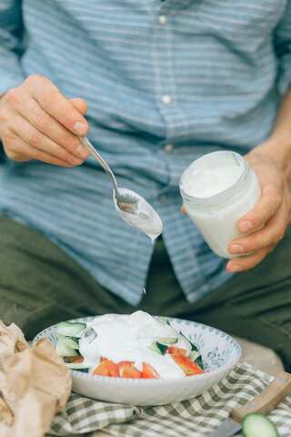Why You Should Not Eat Curd at Night
