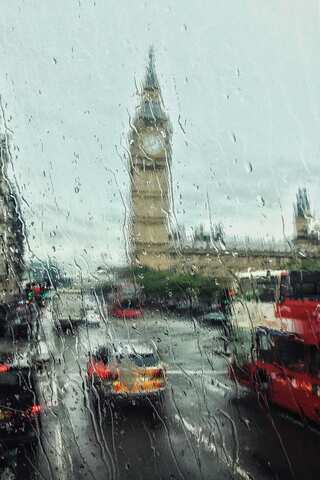 6 DIY Methods to Help Manage Indoor Humidity During Rainy Season
